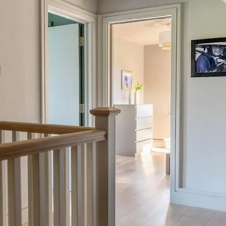 Woodland Haven * Roundwood