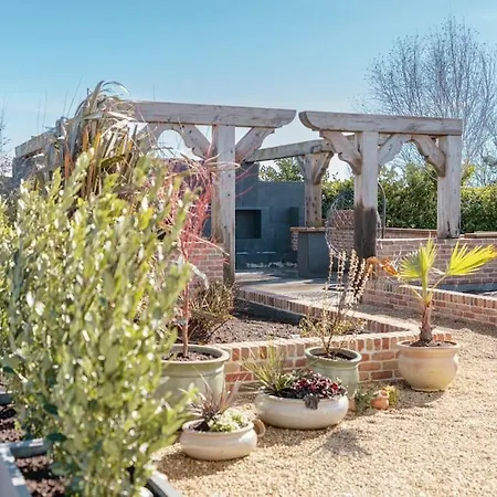 Woodland Haven Roundwood